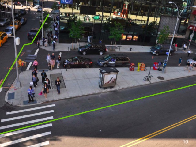 The green lines show the boundaries of the new plaza.
