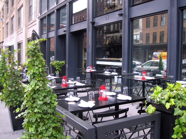The pristine table settings outside Abe & Arthur's aren't deceptive — the West 14th Street eatery scored zero violations on its most recent inspection.