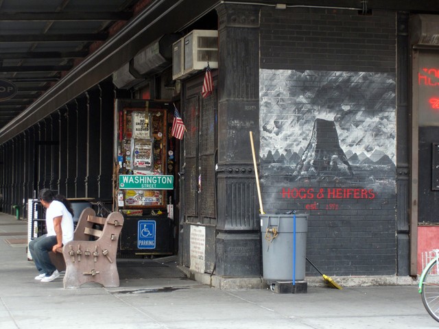 Grungy aesthetics aside, Hog and Heifers Saloon runs a tidy operation, according to the Health Department.