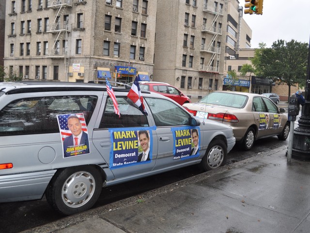Cars lined up for the Levine motorcade.