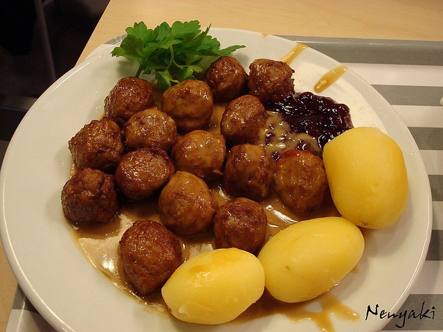 Union Pres. Stuart Appelbaum shared a recipe for Swedish meatballs.