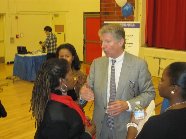 Manhattan D.A. Cyrus Vance Jr. Tells Harlem Residents He's Working to be Proactive Against Crime