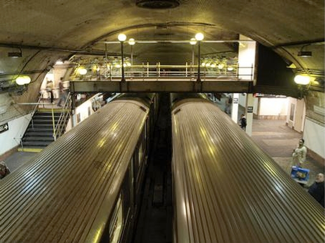 The archway at the 168th Street 1 train station.