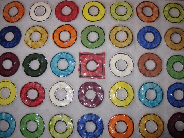 Doughnut tiles