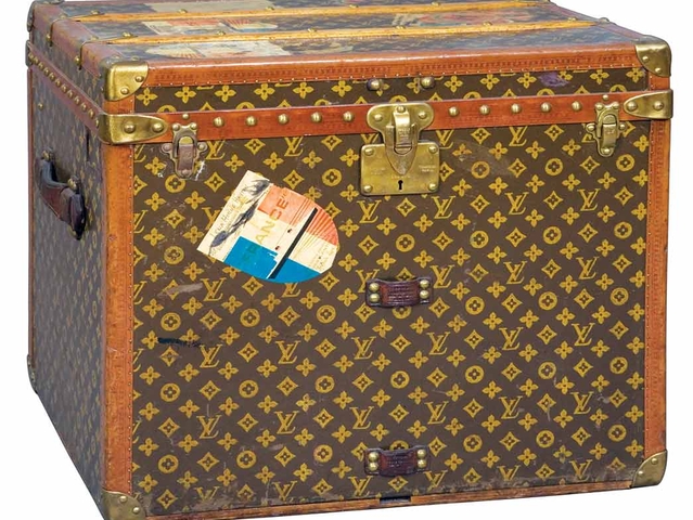 Louis Vuitton Small Trunk estimate: $500 - 700
Sold for $20,000