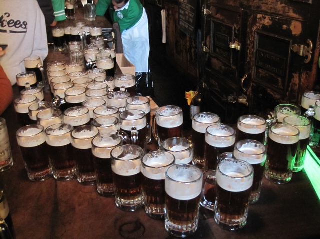 story_xlimage_2011_03_R6507_table_of_beer_McSorelys_Irish_Pub.jpg