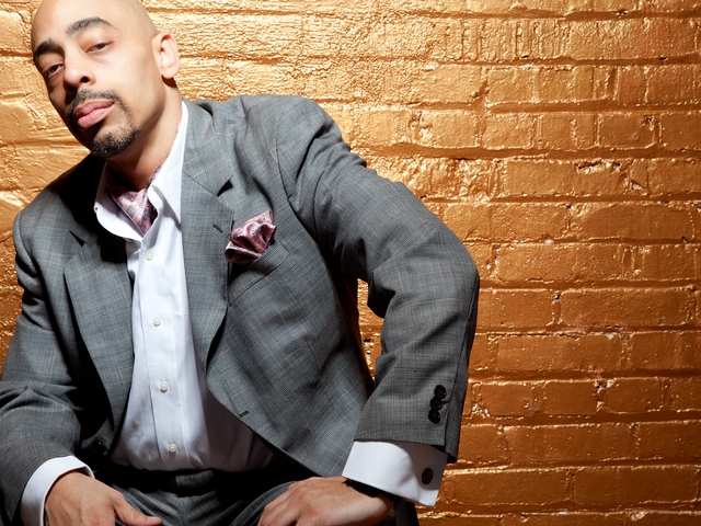 Onreé Gill is the new music director for the Apollo Theater's talent competition 'Amateur Night.' Gill has worked with artists such as Jay-Z, Jennifer Hudson, Prince, Missy Elliott, John Mayer, Beyonce Knowles, Paul Simon, Justin Timberlake, and Stevie Wonder. He currently serves as musical director for Grammy-winning recording artist Alicia Keys.