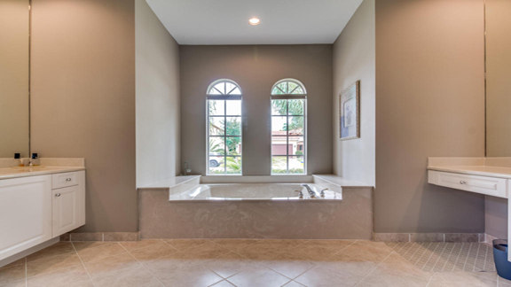 ISOLA BELLA ESTATES LAKE WORTH FLORIDA Isola Bella Bathroom