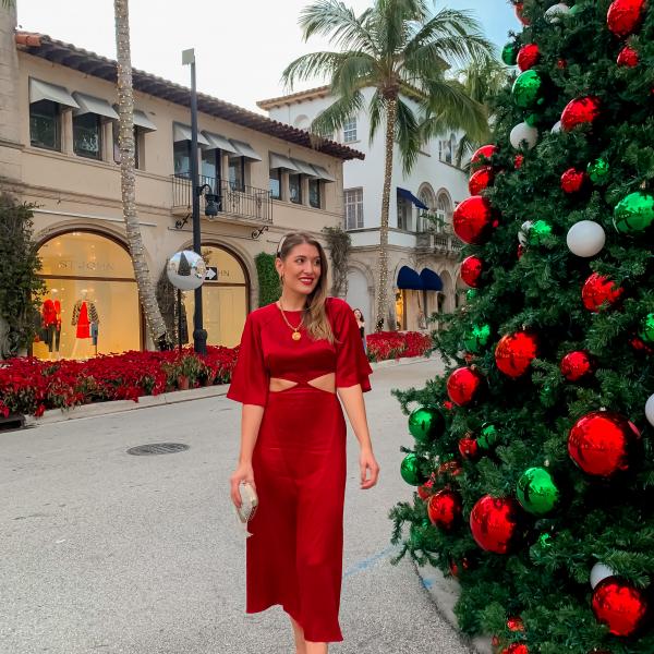 Holiday Outfits I'm Swooning Over