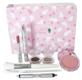 CRUELTY FREE MAKEUP BOX COLLECTION Pink Box
