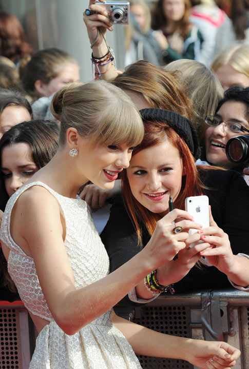 Shoptiques Taylor Swift's Professional Personal Life
