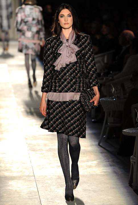 Shoptiques SlideShow