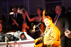 Dueling Pianos