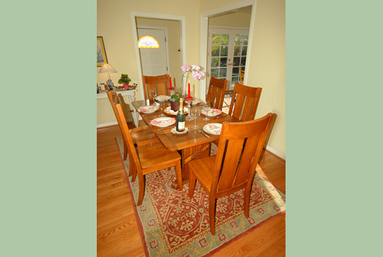 Paradise Cottage Dining Room