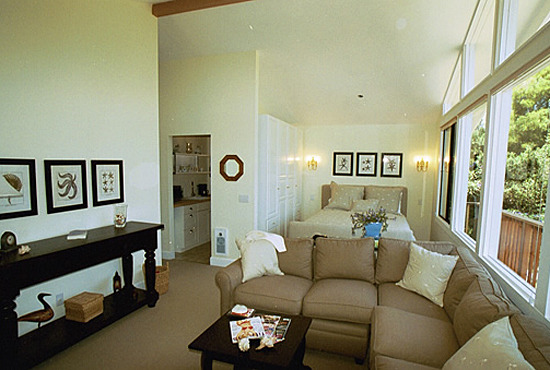 Eucalyptus Cottage Guest Bedroom