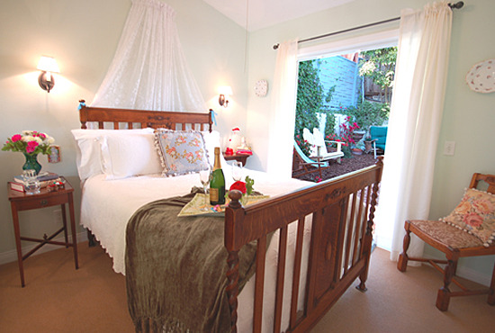 Jasmine Cottage Bedroom
