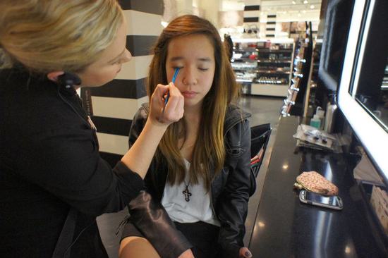 Sephora donates 8 FREE makeovers to the Goleta Boys and Girls Club