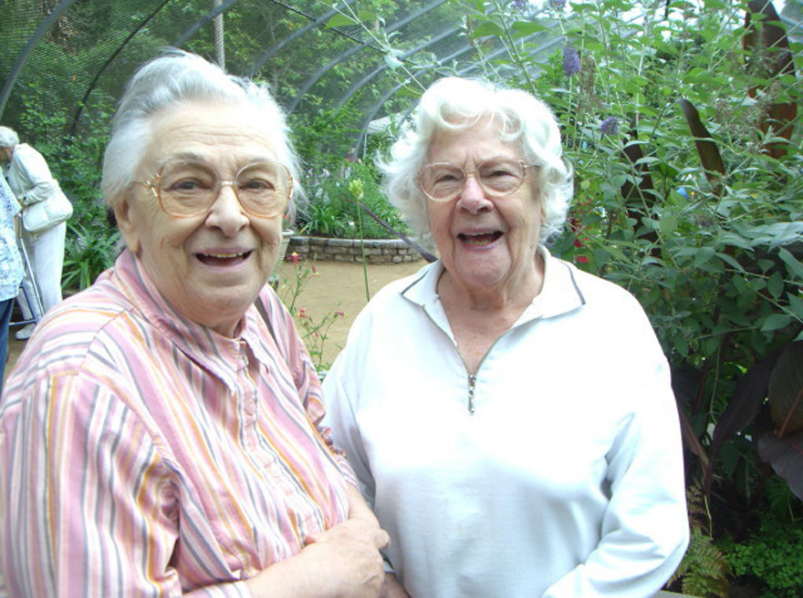 Wood Glen Hall Residents