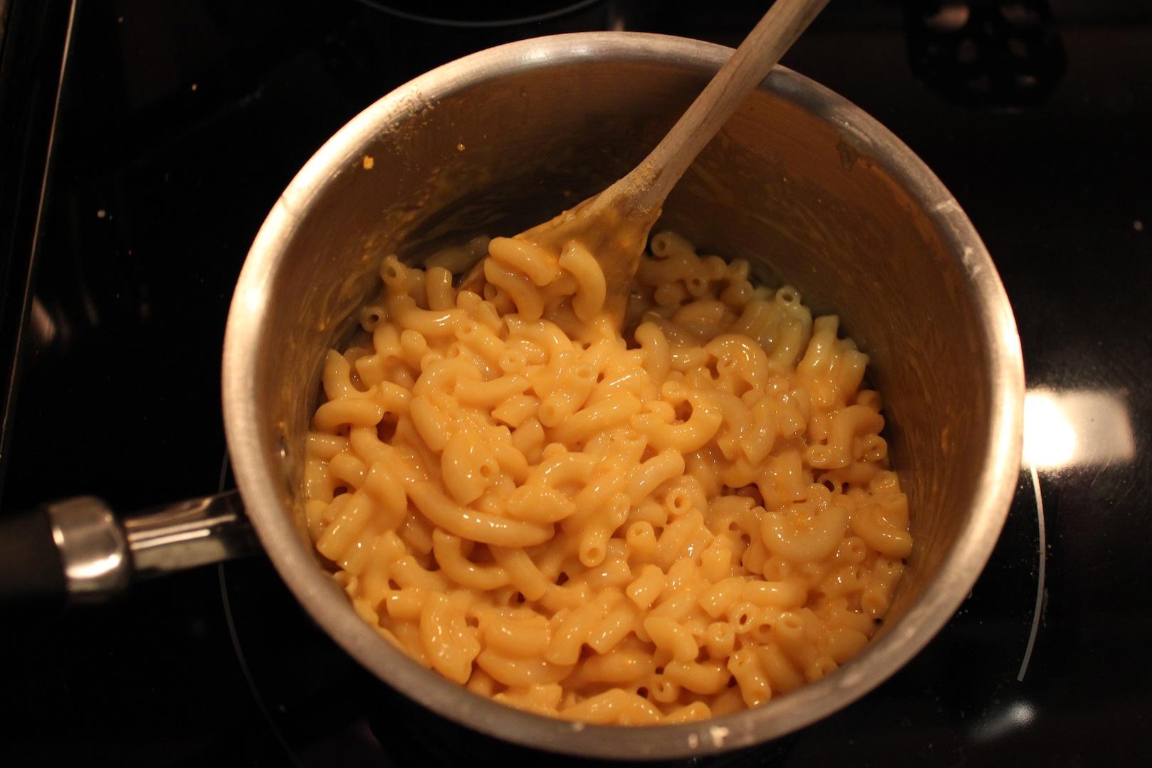 Mac & Cheese Meatballs - image 1 - student project