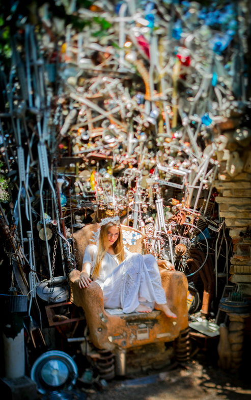 Queen of Junk - image 3 - student project