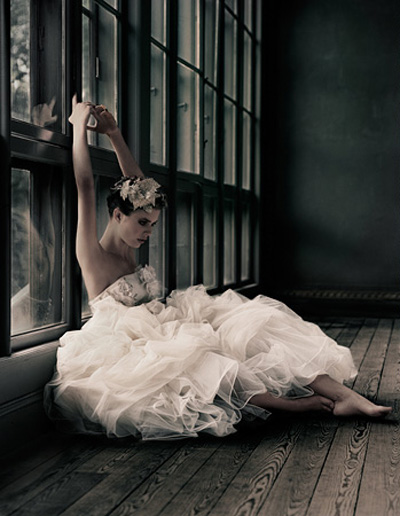 Vintage, contrast, sheer, and details - image 4 - student project