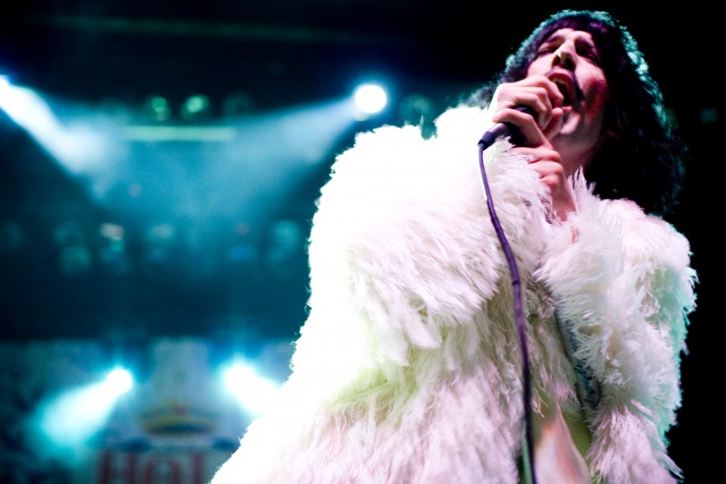 Foxy Shazam - image 3 - student project