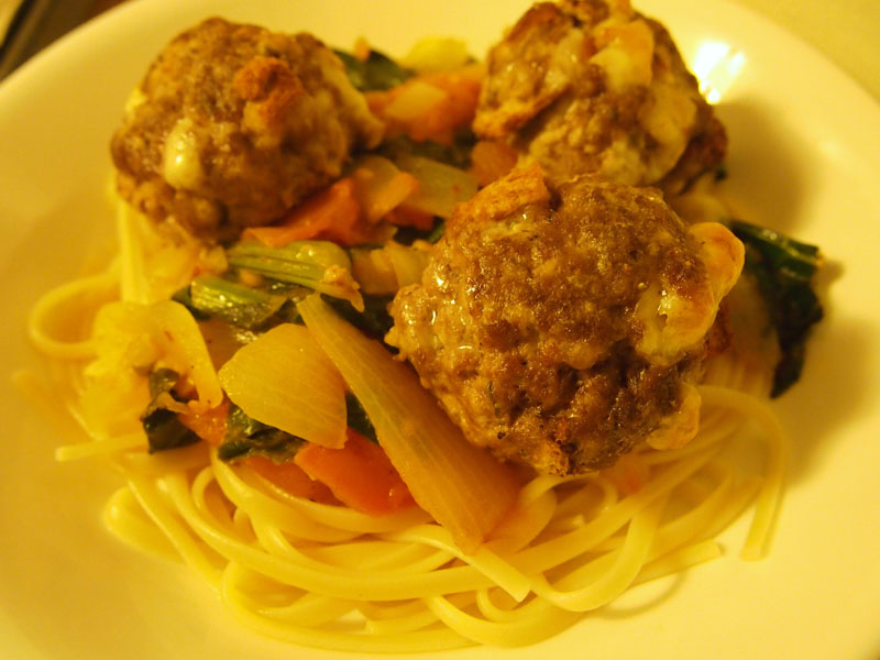 Cheesy meatballs - image 1 - student project