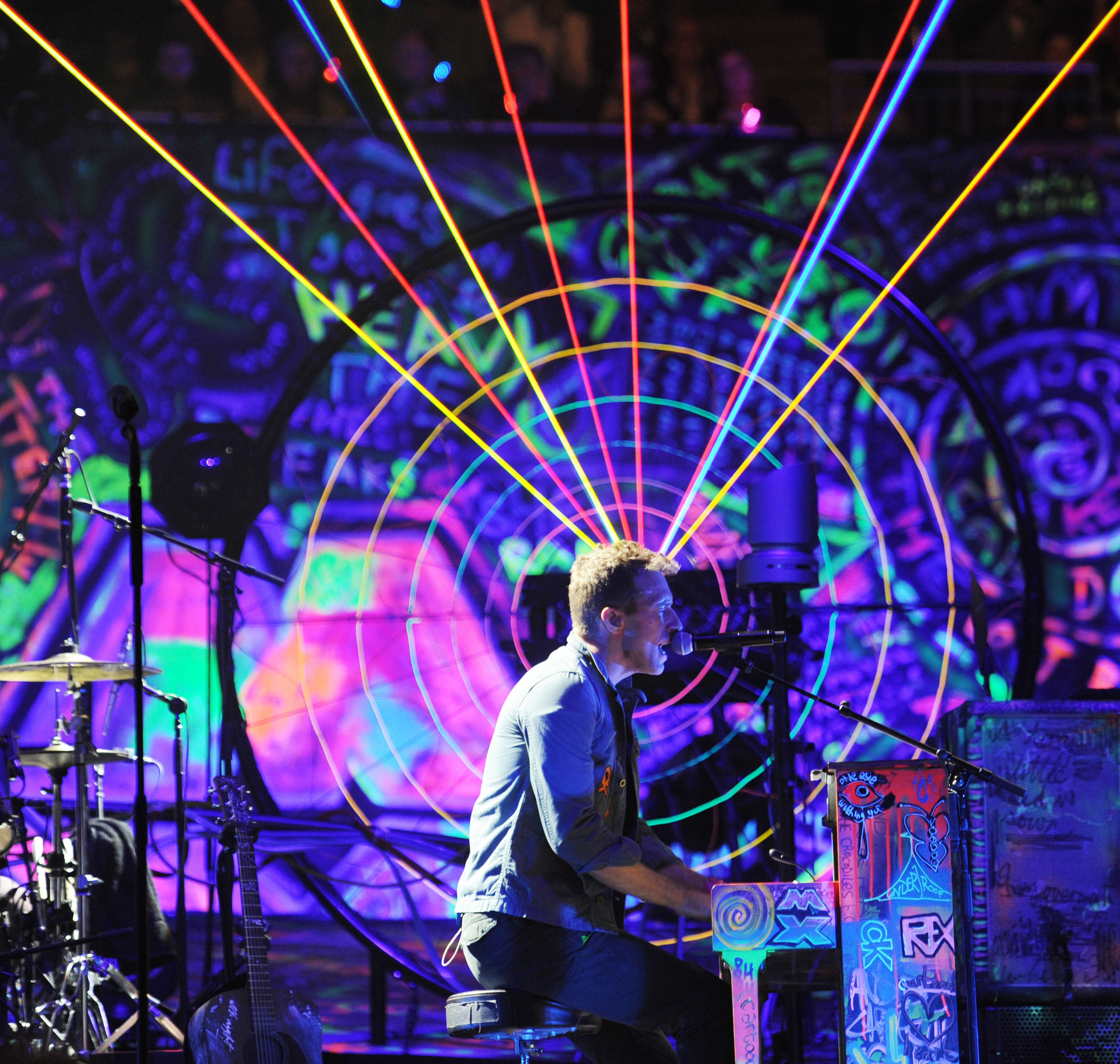 Coldplay world tour - image 4 - student project