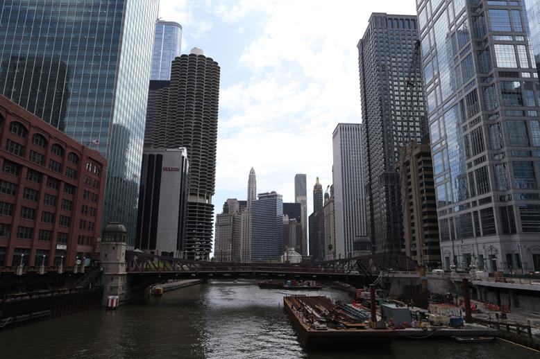 Welcome to Chicago. Sincerely, trashhand - image 17 - student project