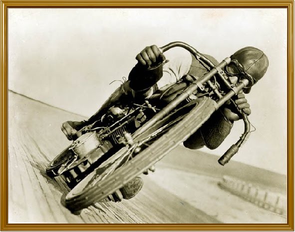 Vintage Motorcycles - image 3 - student project