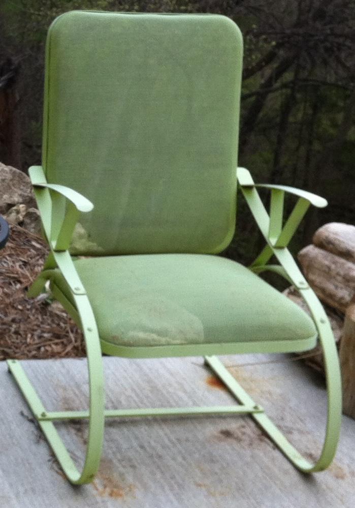 Z chair - image 1 - student project