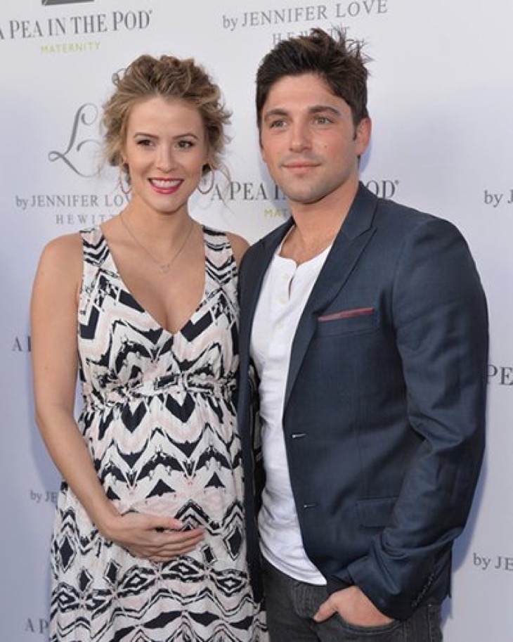 Daytime Soap News Robert Adamson and Linsey Godfrey Split YR's Noah