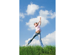 Jumping_girl_