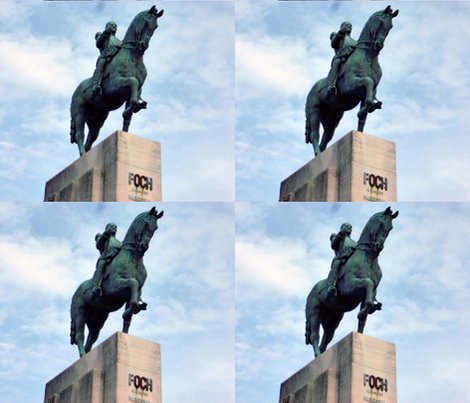 Rfoch_statue_fq_shop_preview
