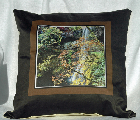 R56inch_fabric_pillow_14x14_yard_comment_212238_preview