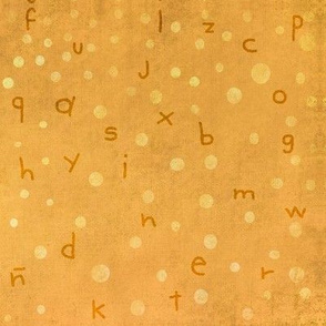 A 29 Marzo 2011 - casual polka dots and type 