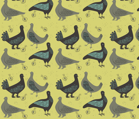 fancy_pigeons_on_gold