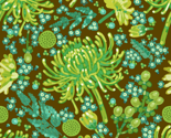 Green_flowers_one_thumb