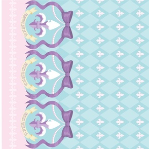 Frosted Fleur de Lis - border