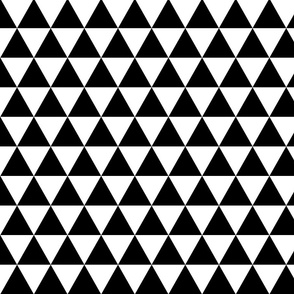 Black & White Triangles