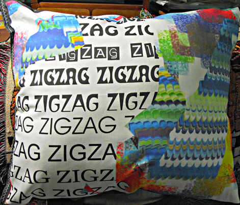 Just ZigZag from "Only the Cat Saw" (large scale design)