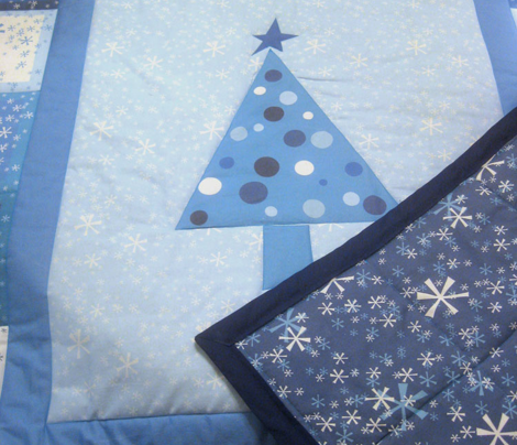 Winterwonderlandcheaterquilt1_comment_242106_preview