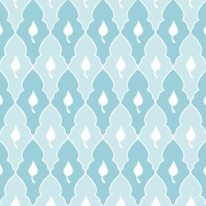 Princess Leaf - Ice Blue