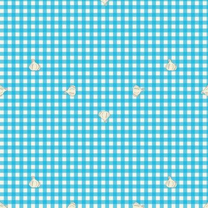 Garlic bulbs - plaid