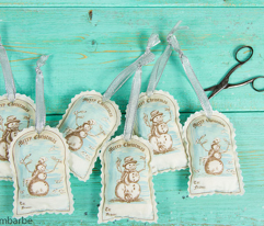 Winter Fun  - Old Fashioned Snowman Christmas Gift Tags