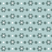 Simple Flower Trim in Blue
