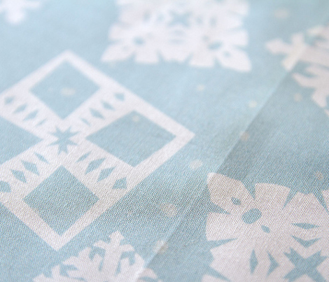 Rrsnowflakes-01_comment_297919_preview
