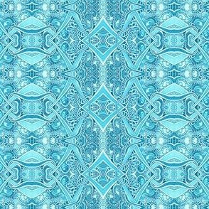 Hearty Party Aqua Scallop Vertical 