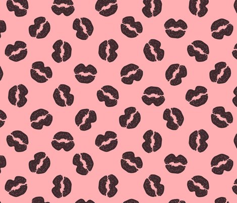 Rrrdark_chocolate_kisses_on_strawberry_cream_shop_preview
