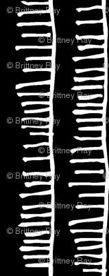 Notched Stripe: White on Black